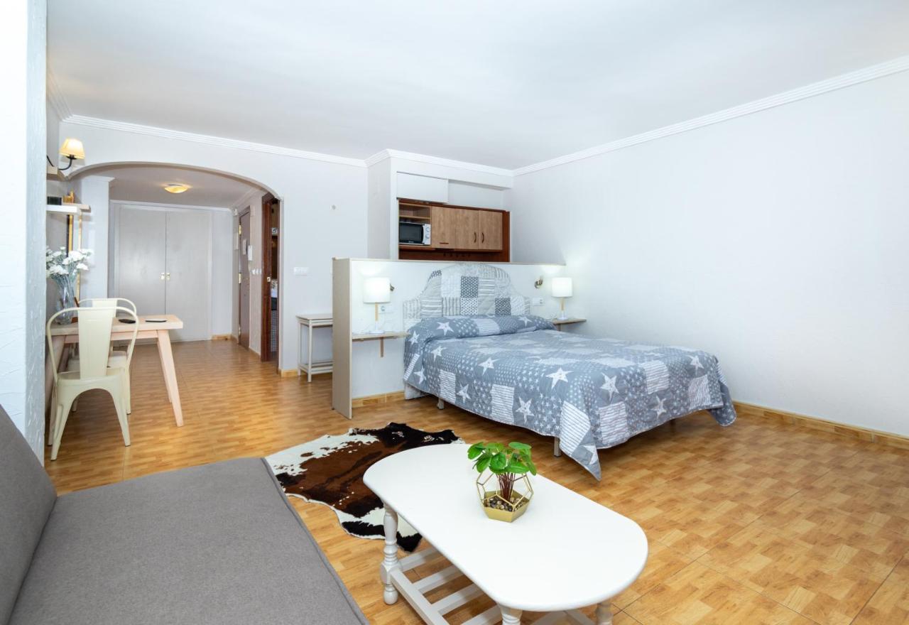 Unique Hotel Apartments Torrevieja Ngoại thất bức ảnh