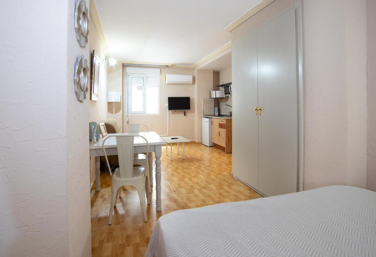 Unique Hotel Apartments Torrevieja Ngoại thất bức ảnh