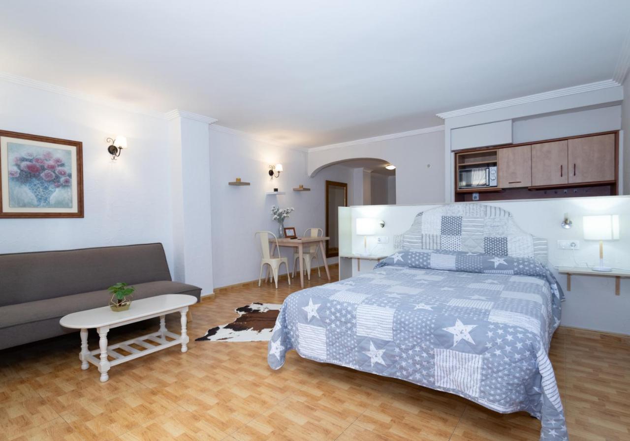 Unique Hotel Apartments Torrevieja Ngoại thất bức ảnh