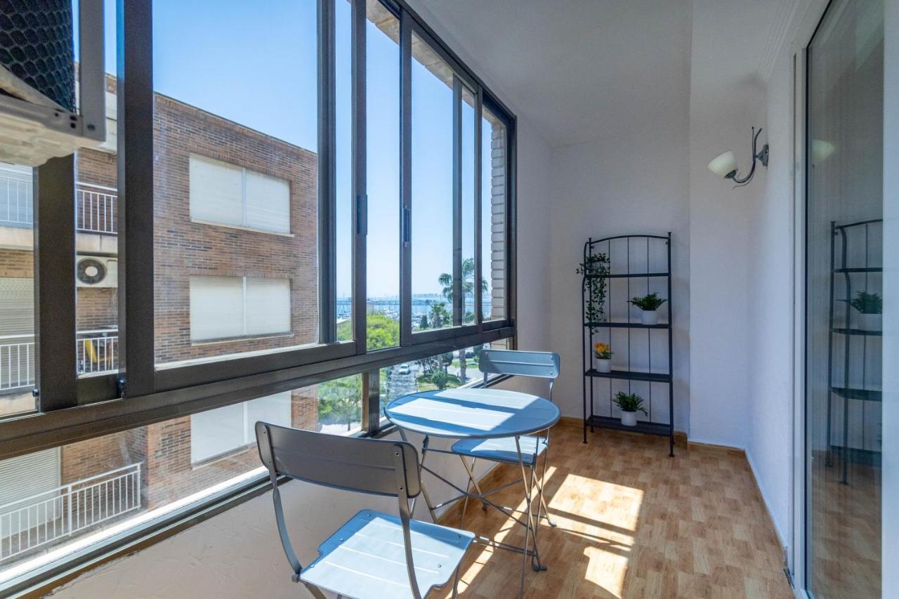 Unique Hotel Apartments Torrevieja Ngoại thất bức ảnh