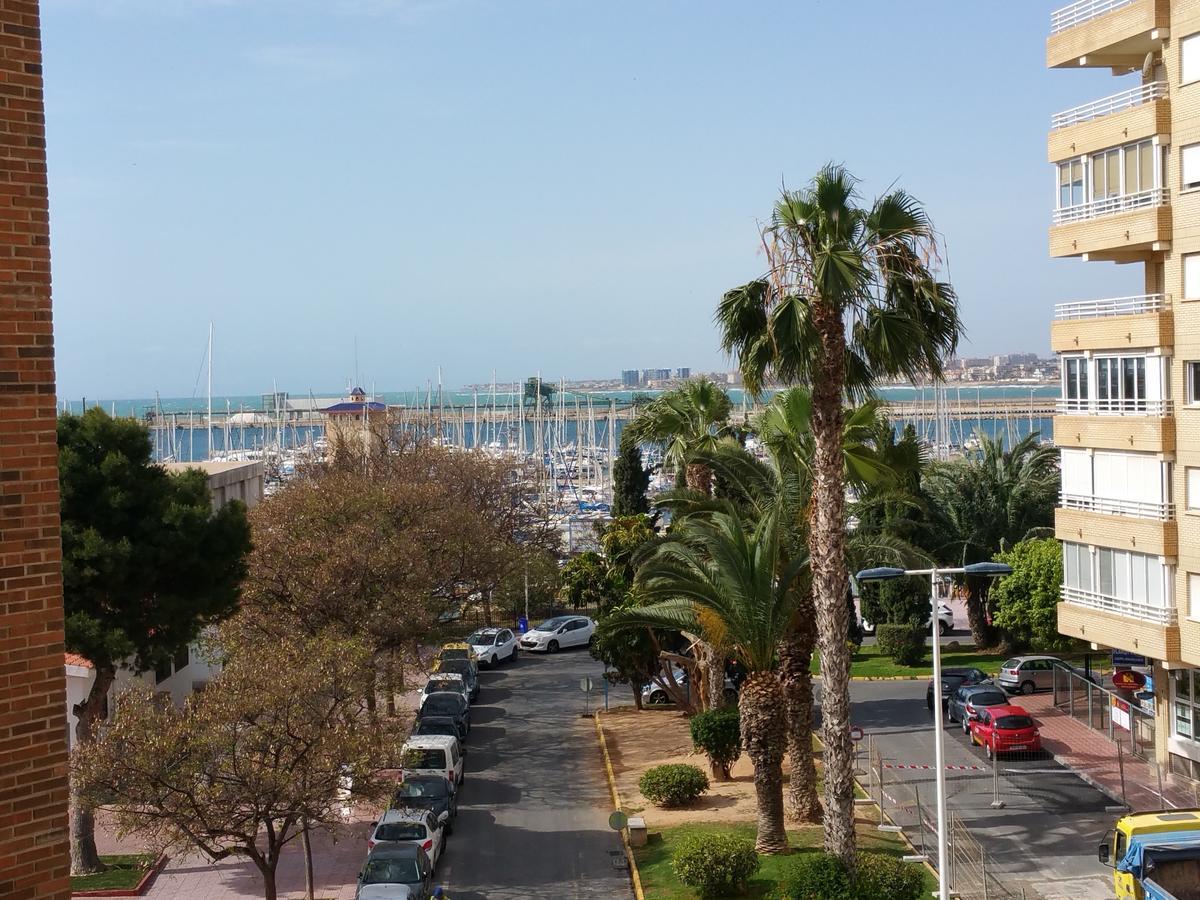 Unique Hotel Apartments Torrevieja Ngoại thất bức ảnh